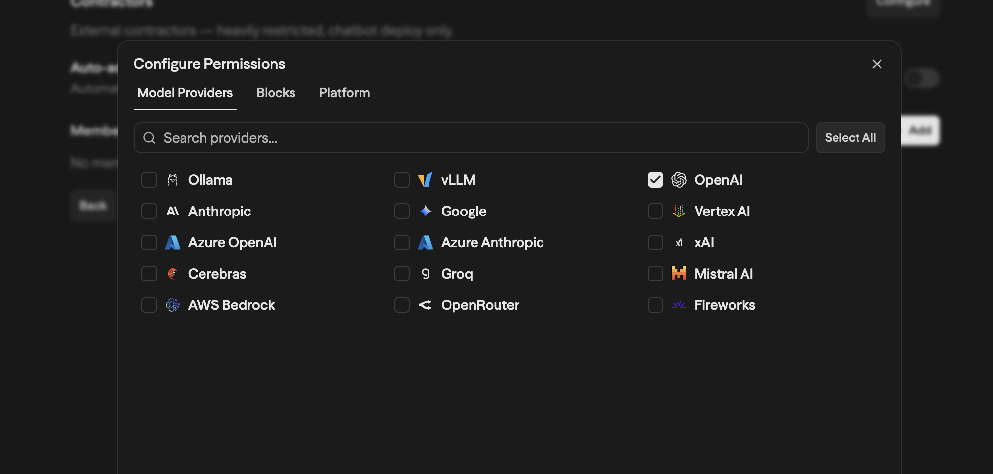 Aba Model Providers mostrando uma grade de provedores de IA incluindo Ollama, vLLM, OpenAI, Anthropic, Google, Azure OpenAI e outros com checkboxes para permitir ou restringir acesso